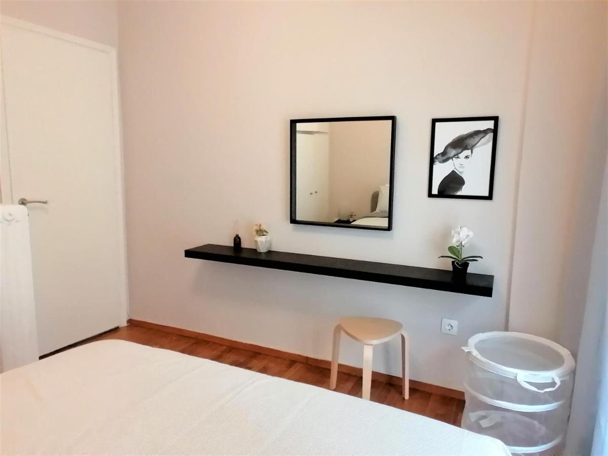 Koukaki Cozy Apartment 5 Minutes To Metro Athena Bagian luar foto